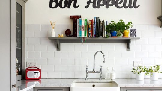 Rosafarbenes Deckenlicht UK – Ein Hauch von Romantik und Eleganz