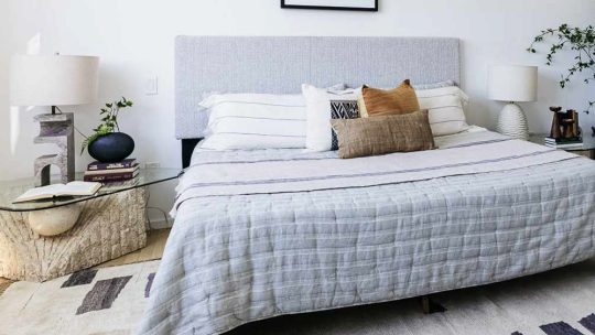 Die imposante extra große schwarze Laterne Kronleuchter für beeindruckende Beleuchtung