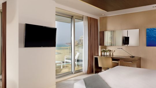 Glanzlichter des Raumes: Die Schönheit von Kugelleuchtern