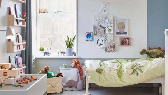 Schwarze UV-Lichtanlage: Die perfekte Beleuchtung für stilvolles Ambiente