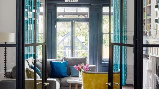 Lichtspiele mit Louis Poulsen Cirque – Eine spielerische Inszenierung von Raum und Atmosphäre