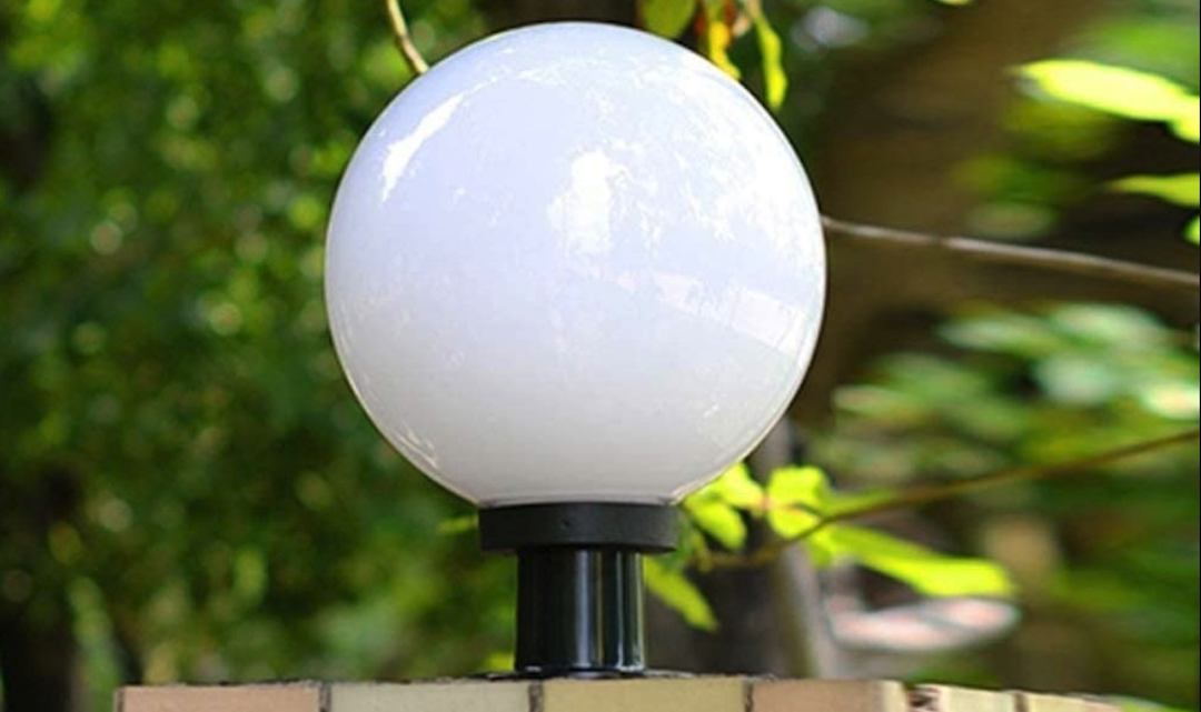 Moderne einfache runde Gartenlampe